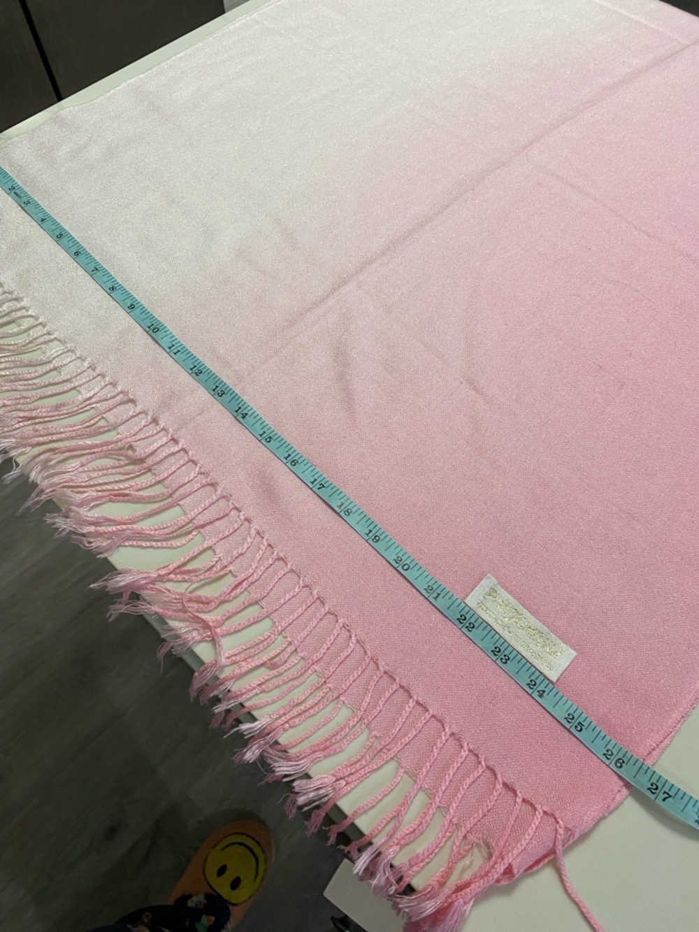 Pashmina Light Pink Ombré Fringe Shawl Cashmere and Silk Blend - Picture 3 of 3